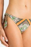Triangolo da bagno e Slip a scelta con stampa foulard  Twinset