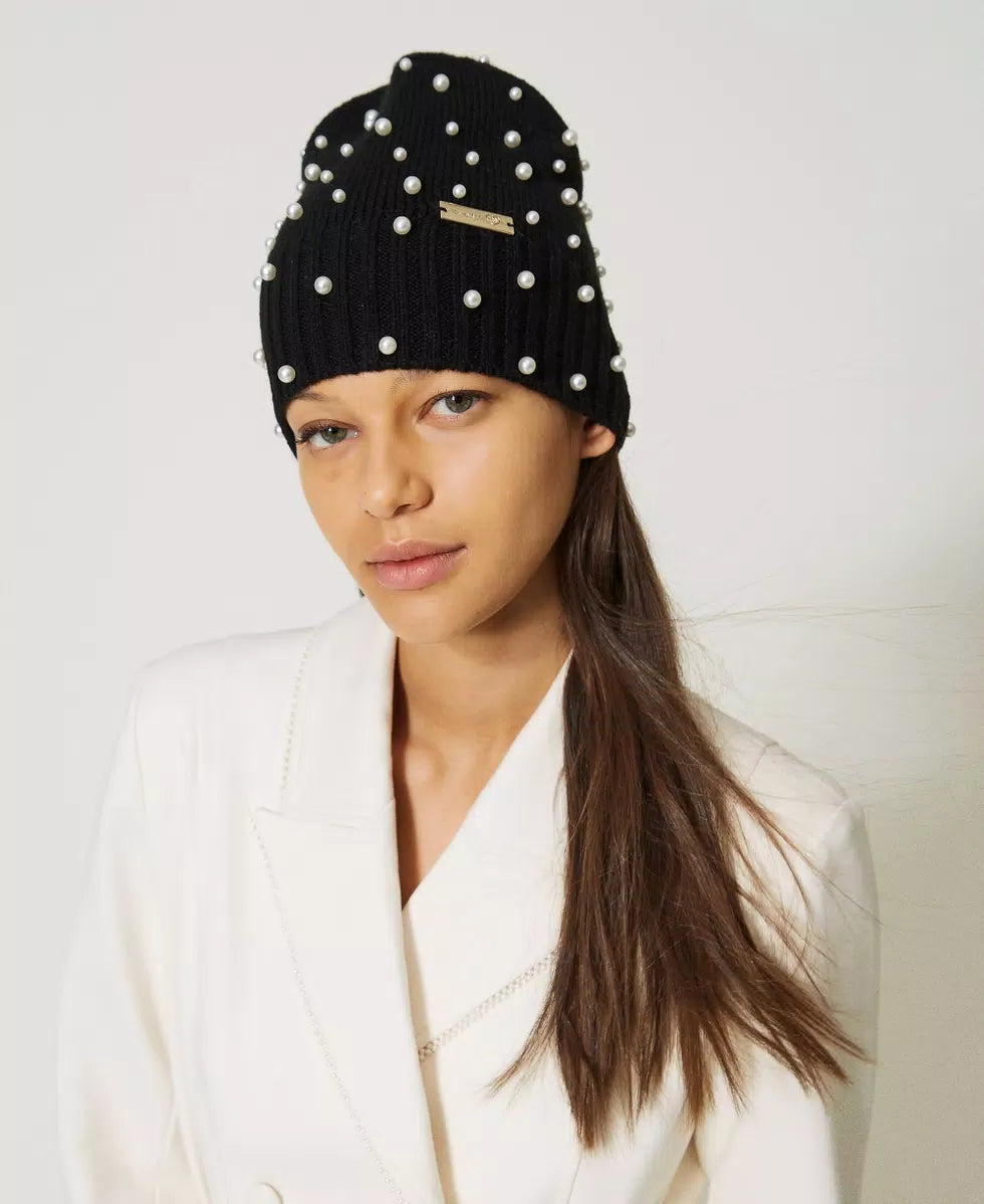 Berretto in maglia con perle Twinset