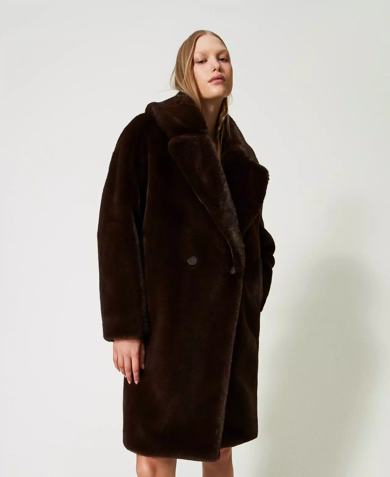 Cappotto doppiopetto in faux fur Twinset