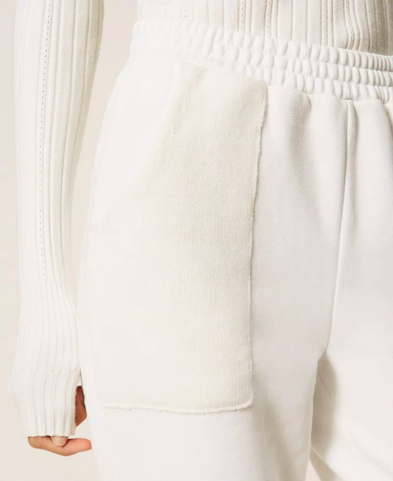 Pantaloni joggers in maglia e felpa Twinset