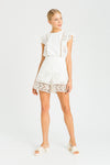 Shorts in sangallo con macramè Twinset