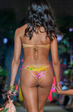 Bikini Fascia Slip Sgambato Stampa Dune Paillettes Pin-Up Stars